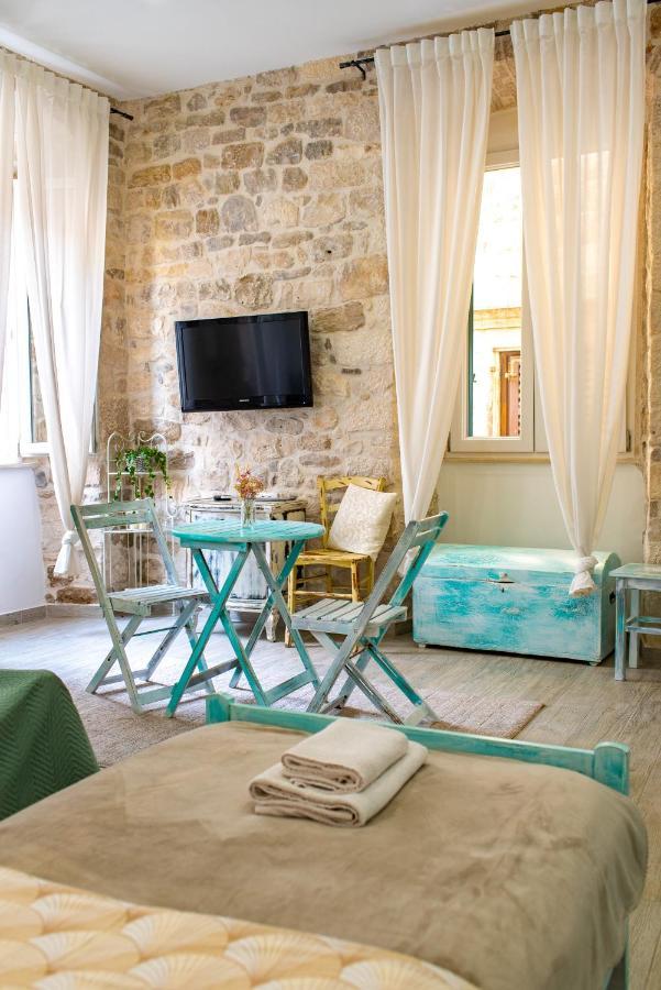 Rooms And Apartments Djanovic Split Exterior foto