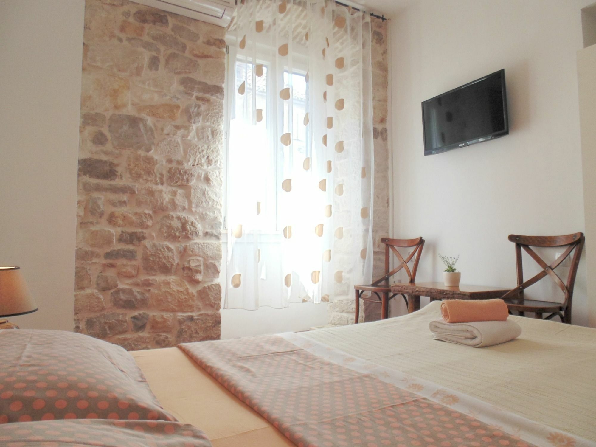 Rooms And Apartments Djanovic Split Exterior foto